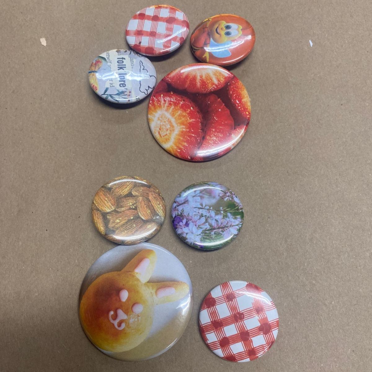 Assortment of buttons